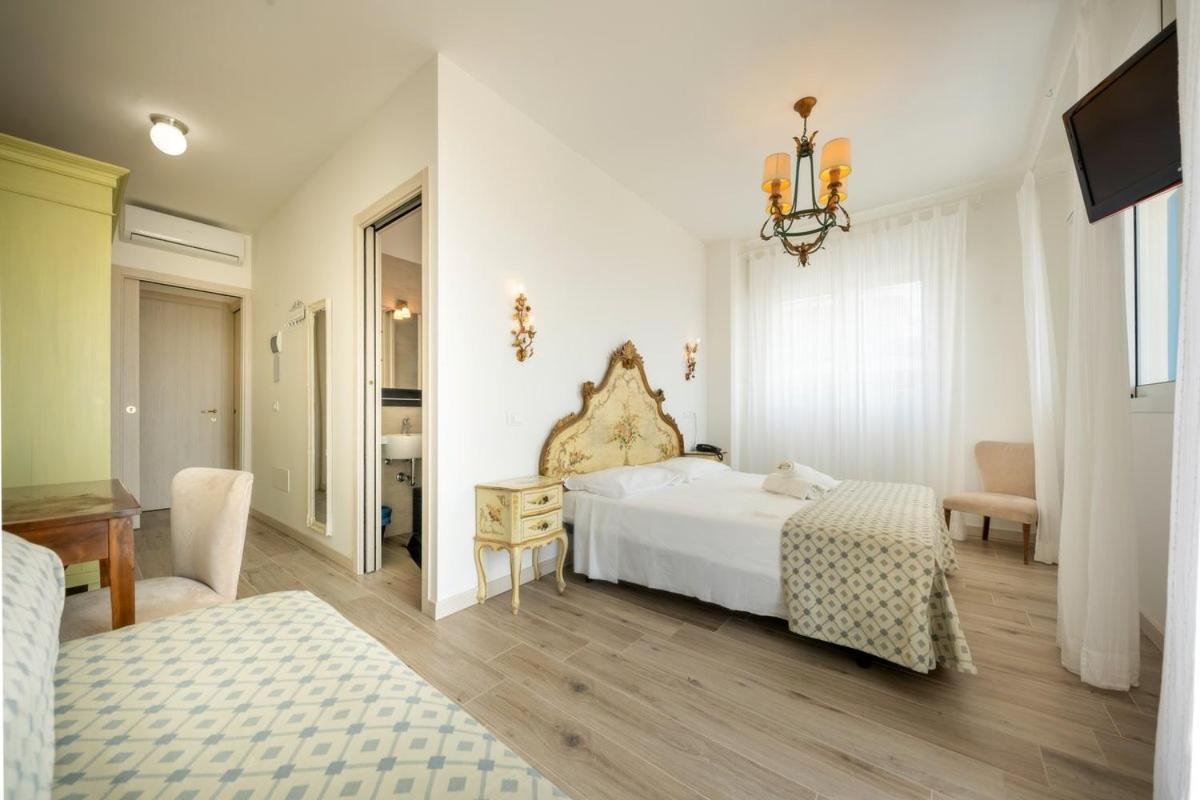 Hotel Tizian Beach Caorle Zewnętrze zdjęcie