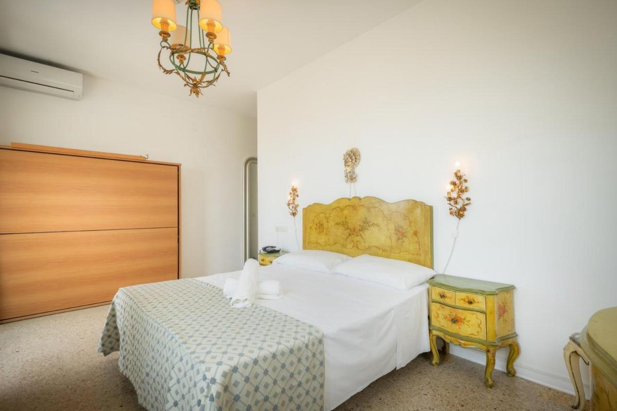 Hotel Tizian Beach Caorle Zewnętrze zdjęcie